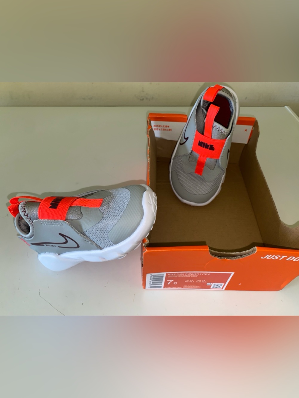 7C Nike Flex Runner Kids' Slip-On Athletic Shoes -Gray, red with burgundy